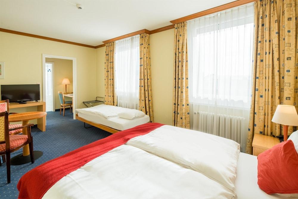 Hotel Rallye & Entrees Aux Bains De La Gruyere Bulle Luaran gambar