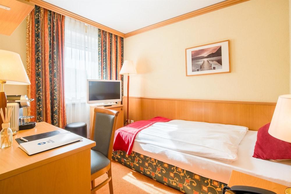 Hotel Rallye & Entrees Aux Bains De La Gruyere Bulle Luaran gambar