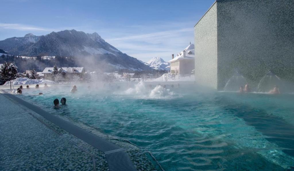 Hotel Rallye & Entrees Aux Bains De La Gruyere Bulle Luaran gambar